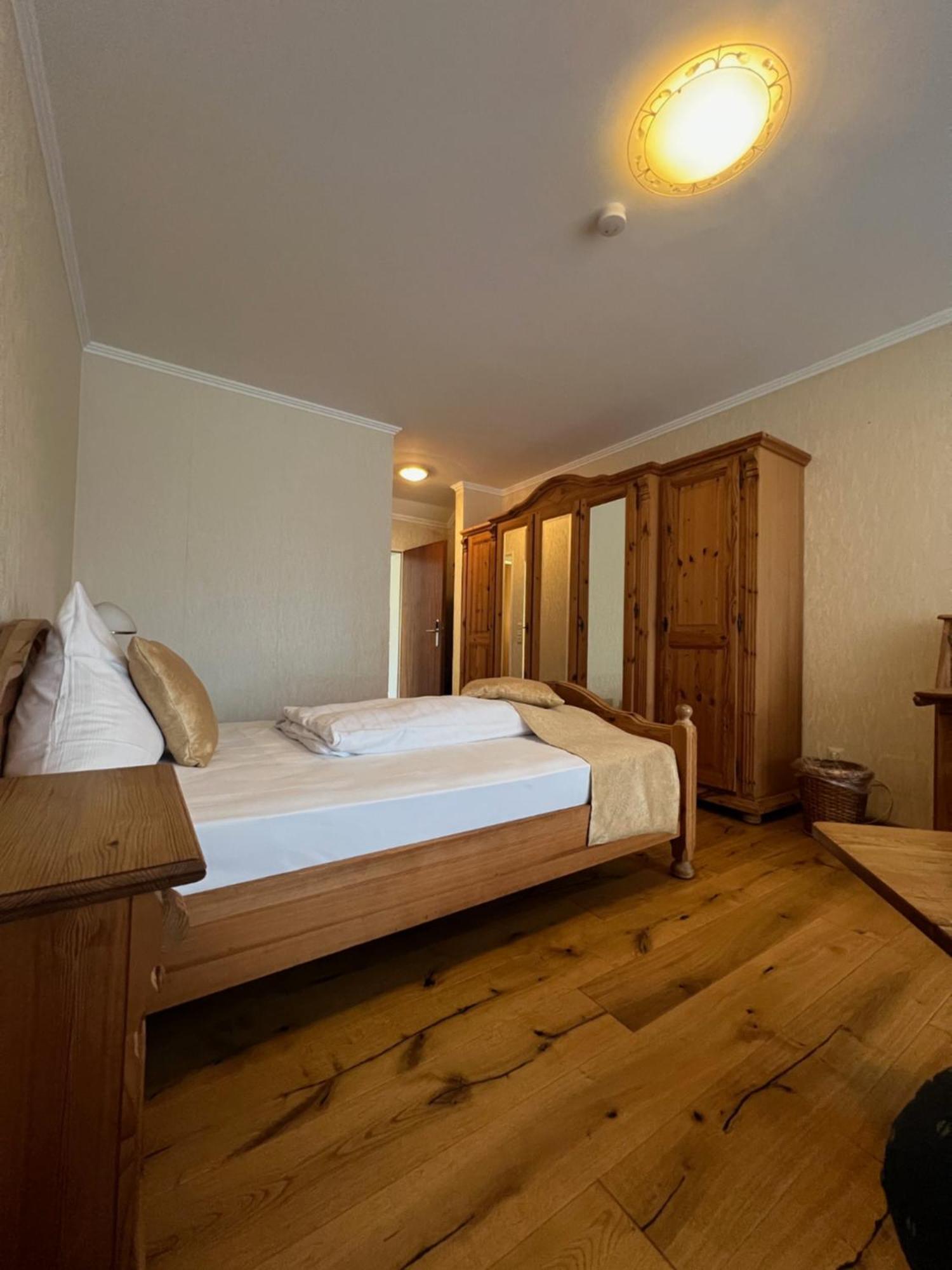 Parkhotel Maasberg Bad Sobernheim Bagian luar foto